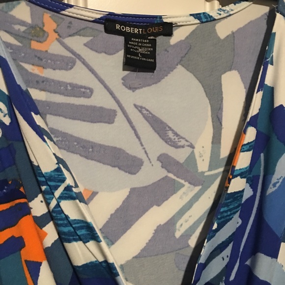 Robert Louis Floral Top Size Large -NEW! - Picture 2 of 5